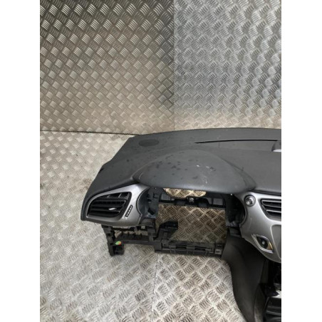 Tableau de bord CITROEN C3 2 PHASE 1 d’occasion