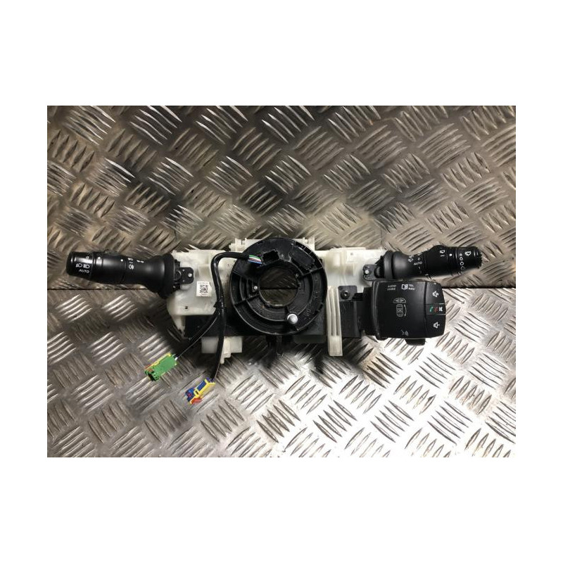 Com (Bloc Contacteur Tournant+Commodo Essuie Glace+Commodo Phare) RENAULT SCENIC 3 PHASE 1 d’occasion