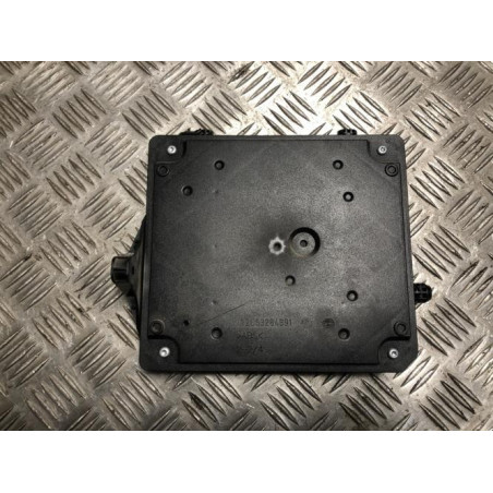Boitier servitude moteur (BSM) RENAULT SCENIC 3 PHASE 1 d’occasion