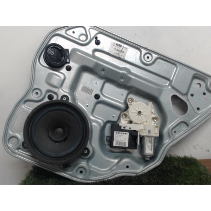 Leve vitre electrique arriere droit VOLVO V50 d’occasion