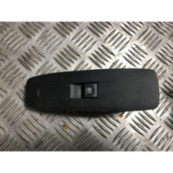 Interrupteur de leve vitre avant droit RENAULT MEGANE 4 PHASE 1 d’occasion
