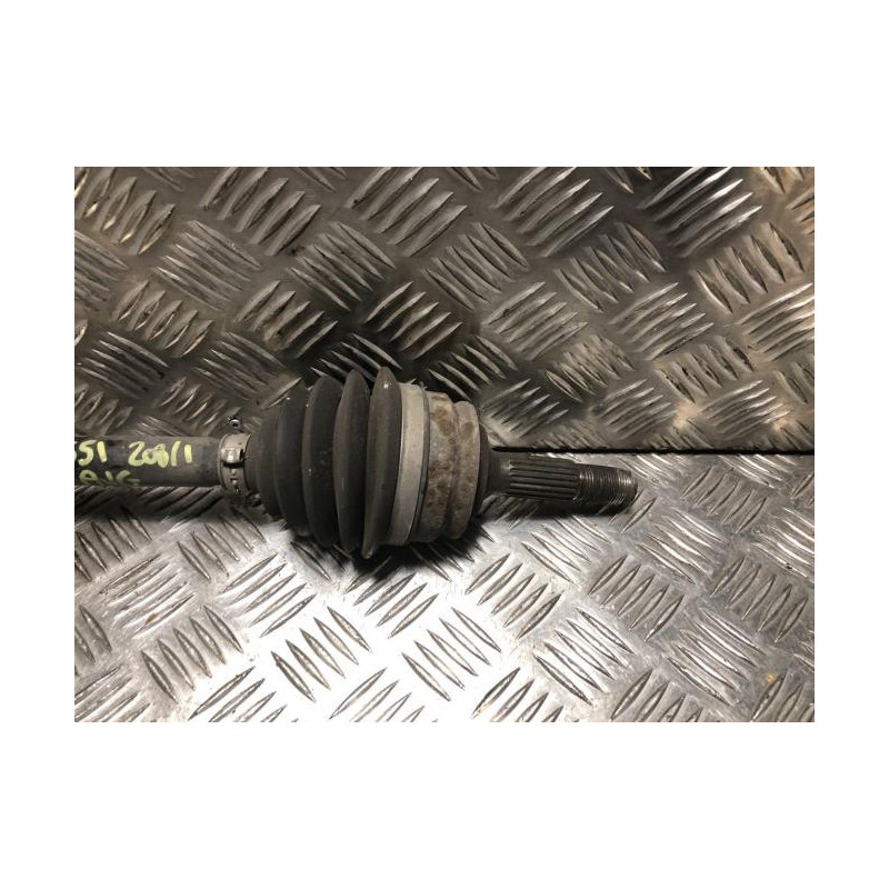 Cardan gauche (transmission) PEUGEOT 208 1 PHASE 1 d’occasion