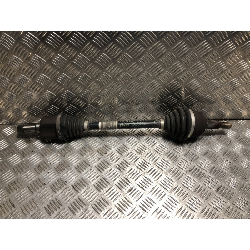 Cardan gauche (transmission) PEUGEOT 308 2 PHASE 1 d’occasion
