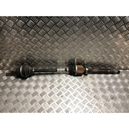 Cardan droit (transmission) PEUGEOT 308 2 PHASE 1 d’occasion