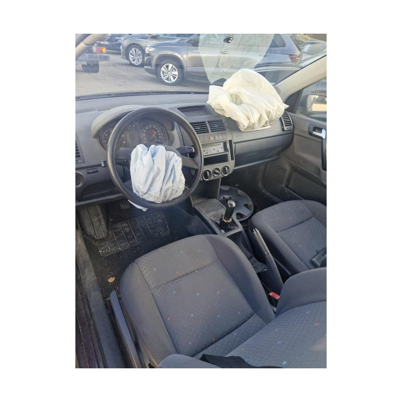 Barre stabilisatrice VOLKSWAGEN POLO 4 PHASE 1 d’occasion