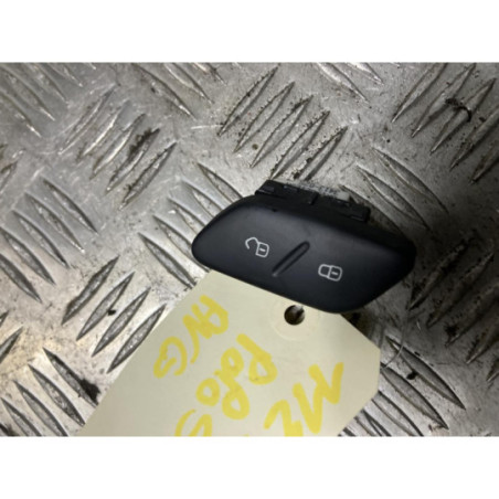 Bouton/Interrupteur VOLKSWAGEN POLO 5 PHASE 1 d’occasion