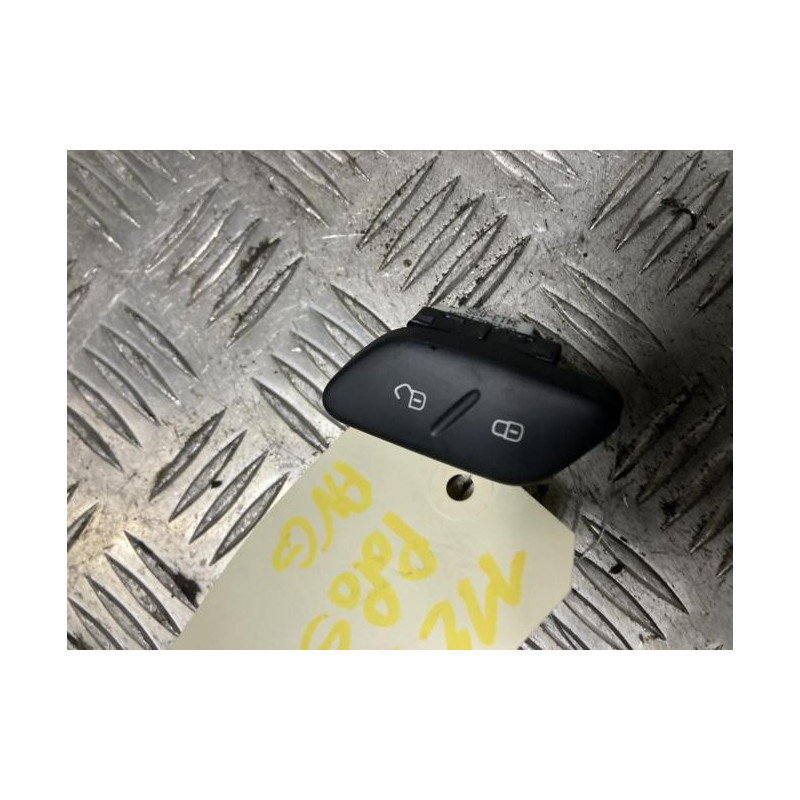 Bouton/Interrupteur VOLKSWAGEN POLO 5 PHASE 1 d’occasion