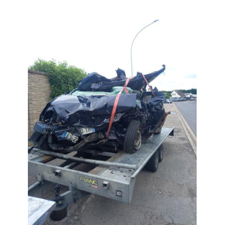 Platine feu arriere droit DACIA SANDERO 1 d’occasion