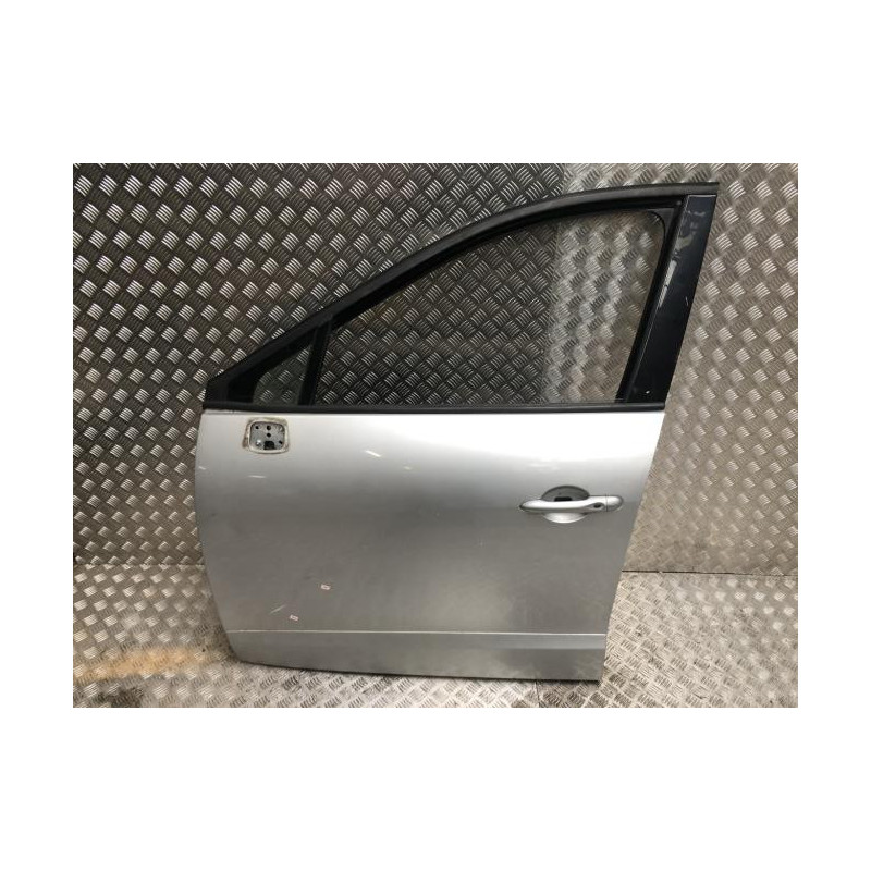 Porte avant gauche RENAULT SCENIC 3 PHASE 1 d’occasion