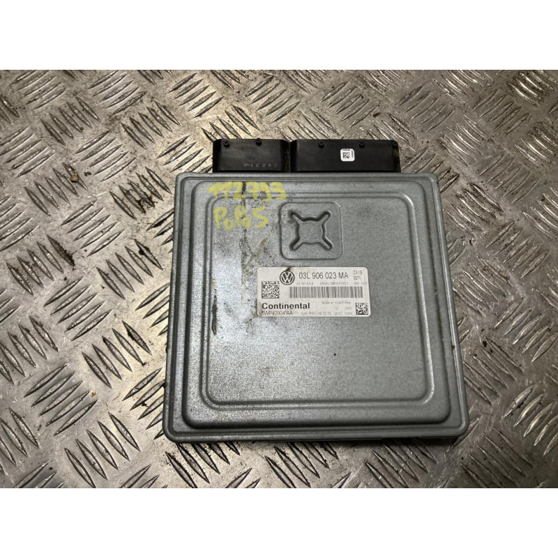 Calculateur moteur VOLKSWAGEN POLO 5 PHASE 1 d’occasion