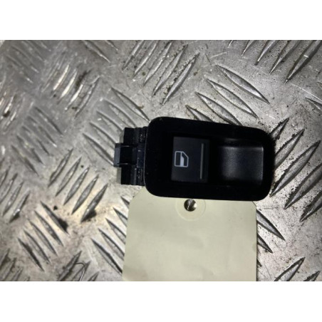 Interrupteur de leve vitre arriere gauche VOLKSWAGEN POLO 5 PHASE 1 d’occasion