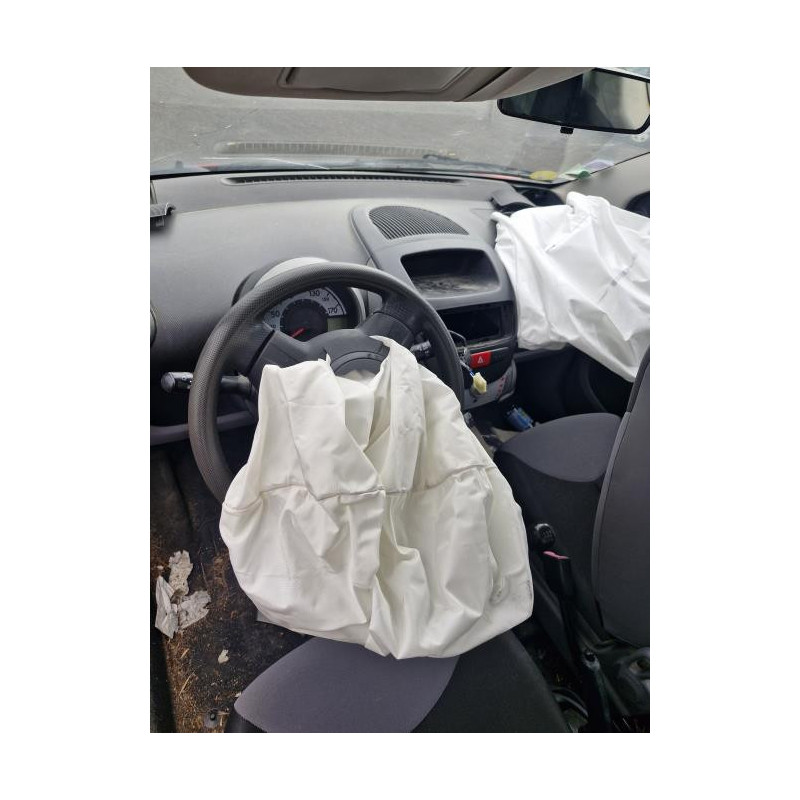 Feu arriere principal droit (feux) CITROEN C1 1 PHASE 1 d’occasion