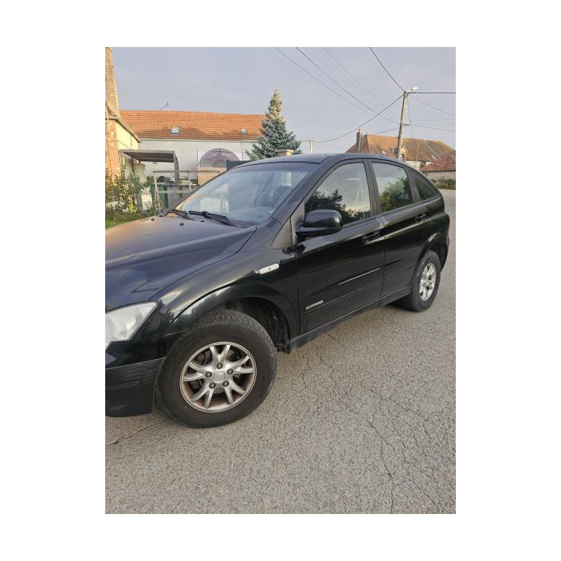 Capot SSANGYONG ACTYON 1 d’occasion