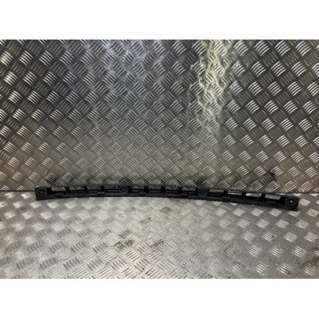 Support de pare chocs arriere VOLKSWAGEN POLO 5 PHASE 1 d’occasion