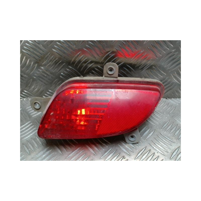 Anti brouillard arriere gauche KIA VENGA PHASE 1 d’occasion