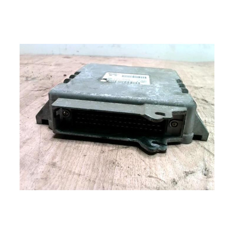 Calculateur moteur PEUGEOT 206 PHASE 1 d’occasion