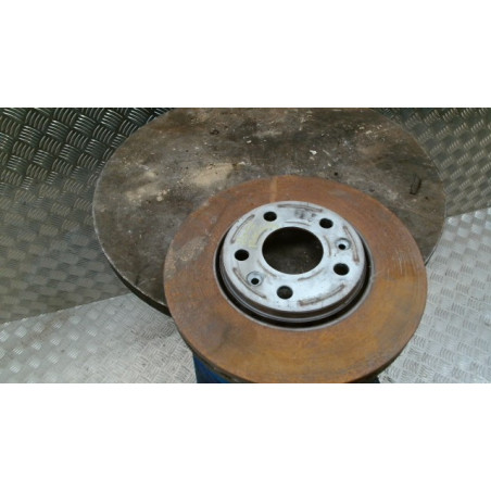 Disque avant gauche (freinage) RENAULT TRAFIC 3 COURT PHASE 2 d’occasion