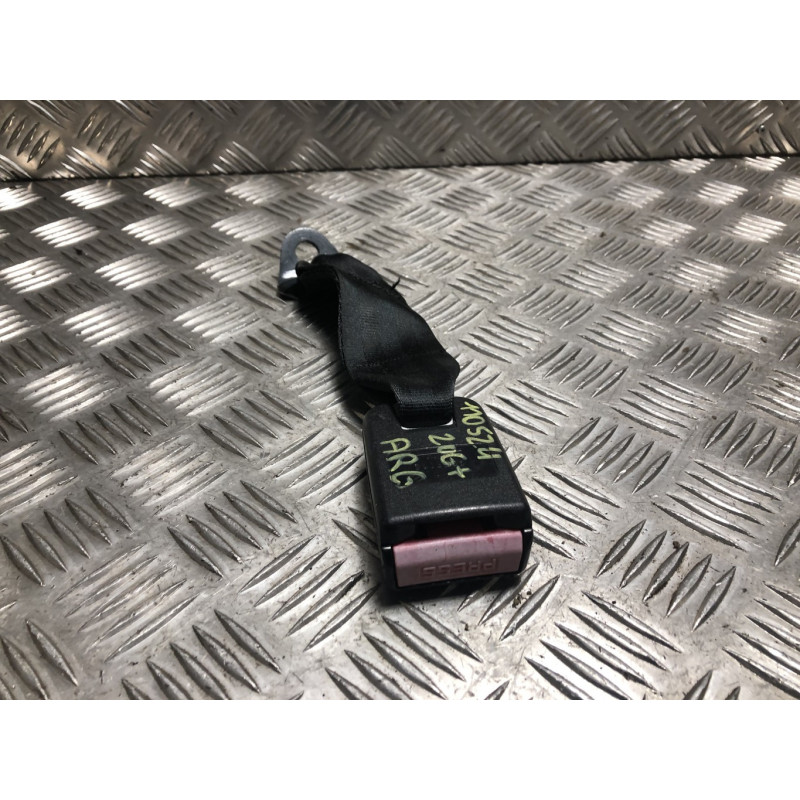 Attache ceinture arriere gauche PEUGEOT 206+ d’occasion