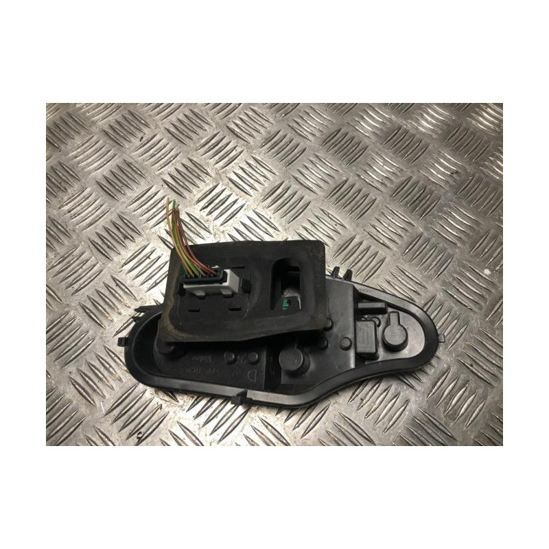 Platine feu arriere droit CITROEN C3 2 PHASE 2 d’occasion