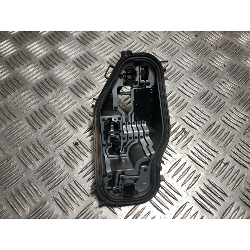Platine feu arriere gauche RENAULT TWINGO 3 PHASE 2 d’occasion