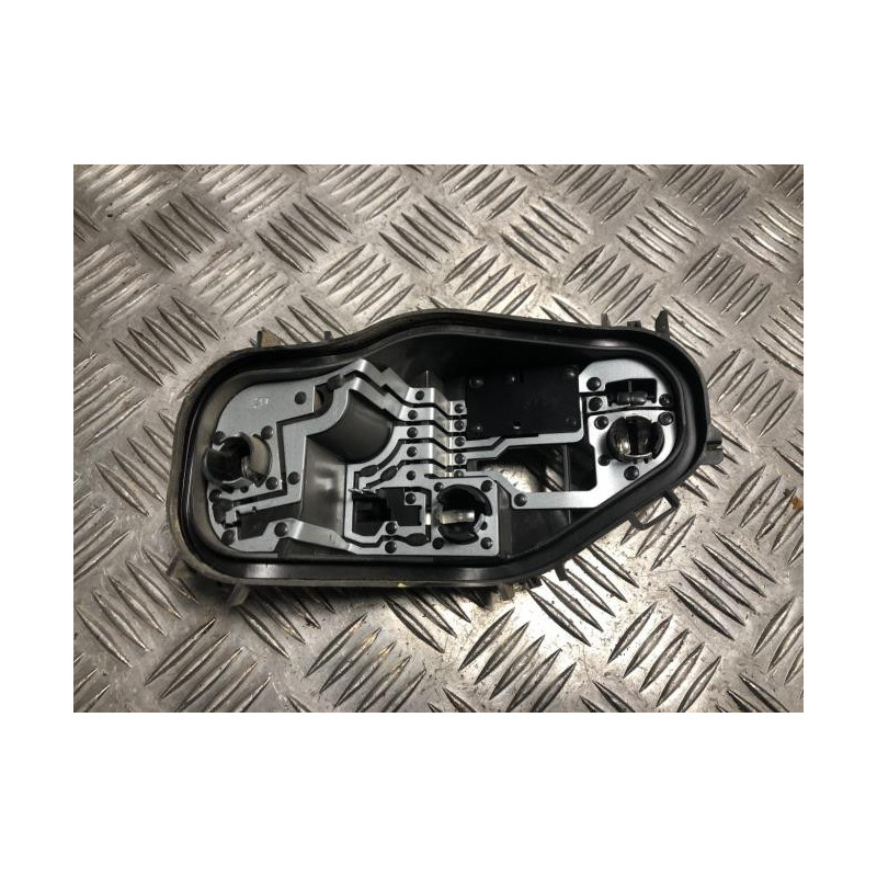 Platine feu arriere droit RENAULT TWINGO 3 PHASE 2 d’occasion