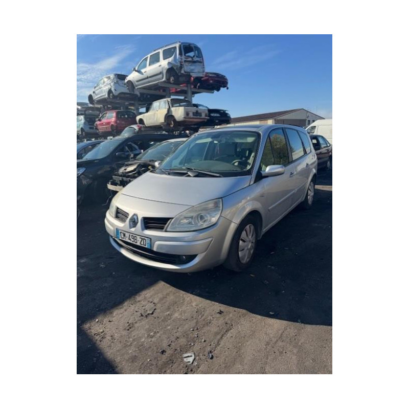 Anti brouillard droit (feux) RENAULT GRAND SCENIC 2 PHASE 2 d’occasion
