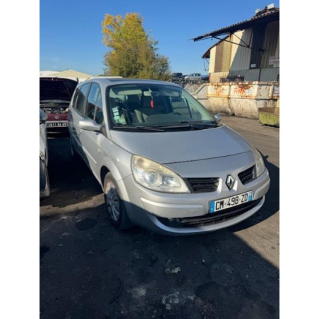 Anti brouillard droit (feux) RENAULT GRAND SCENIC 2 PHASE 2 d’occasion