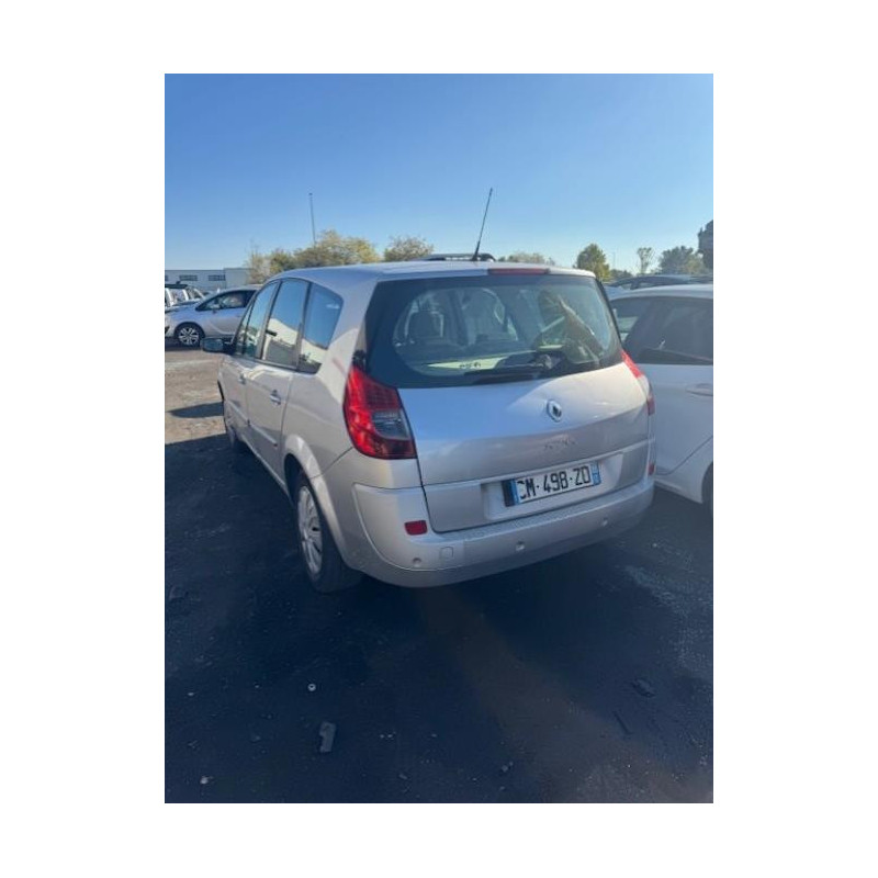 Anti brouillard droit (feux) RENAULT GRAND SCENIC 2 PHASE 2 d’occasion