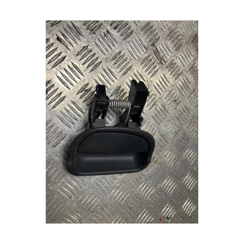 Poignee porte laterale gauche RENAULT KANGOO 1 PHASE 2 d’occasion