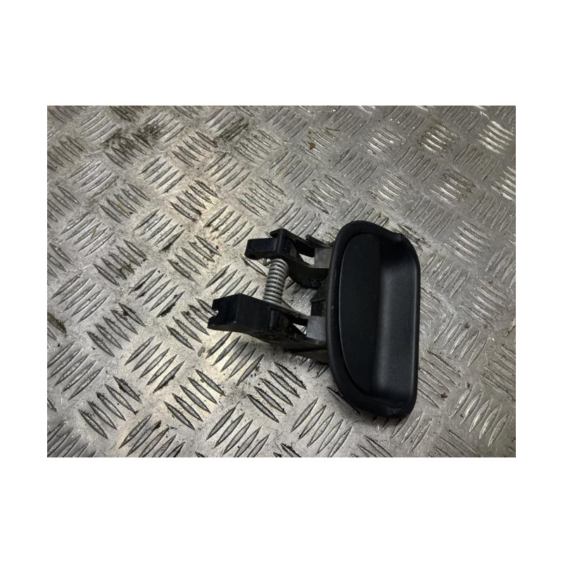 Poignee porte laterale droit RENAULT KANGOO 1 PHASE 2 d’occasion