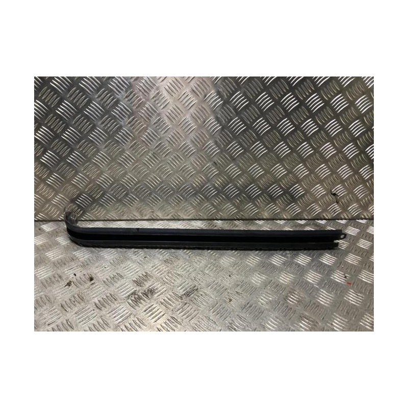 Rail de porte coulissante RENAULT KANGOO 1 PHASE 2 d’occasion