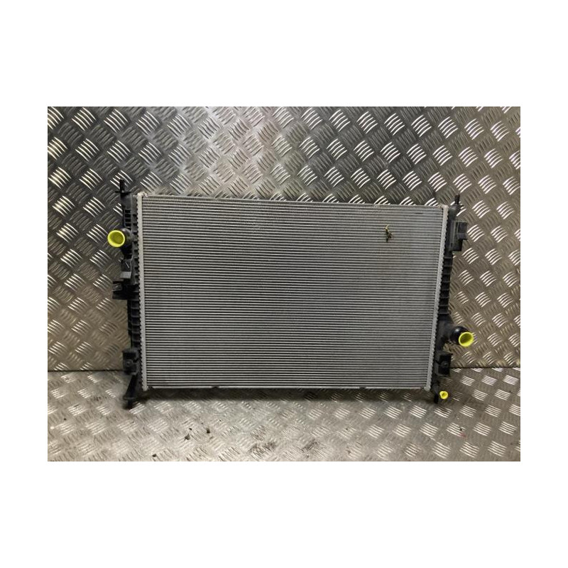 Radiateur eau PEUGEOT 5008 2 PHASE 2 d’occasion
