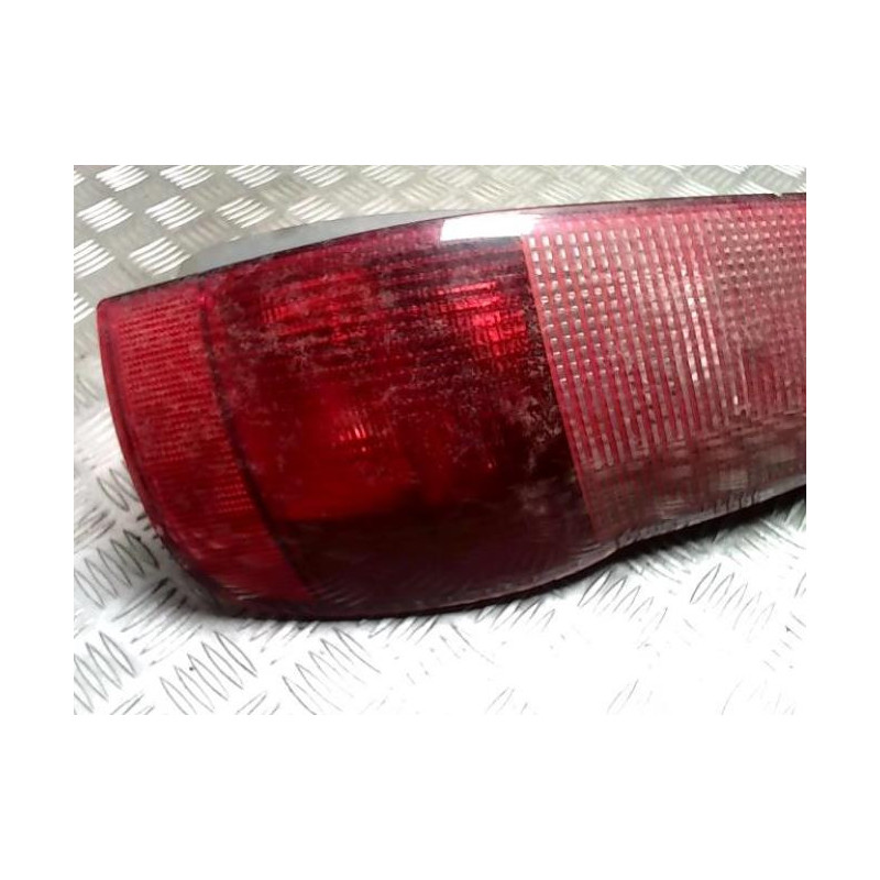 Feu arriere principal droit (feux) FIAT PUNTO 1 PHASE 1 d’occasion