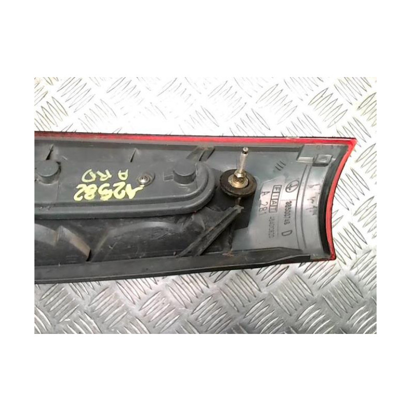 Feu arriere principal droit (feux) FIAT PUNTO 1 PHASE 1 d’occasion