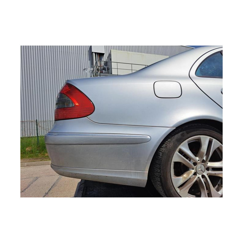 Optique avant principal droit (feux)(phare) MERCEDES CLASSE E 211 PHASE 1 d’occasion
