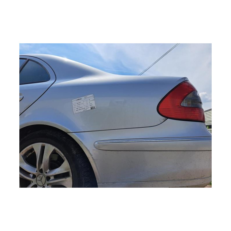 Optique avant principal droit (feux)(phare) MERCEDES CLASSE E 211 PHASE 1 d’occasion