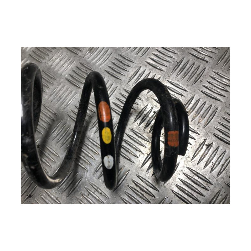 Ressort de suspension arriere droit PEUGEOT 2008 2 d’occasion