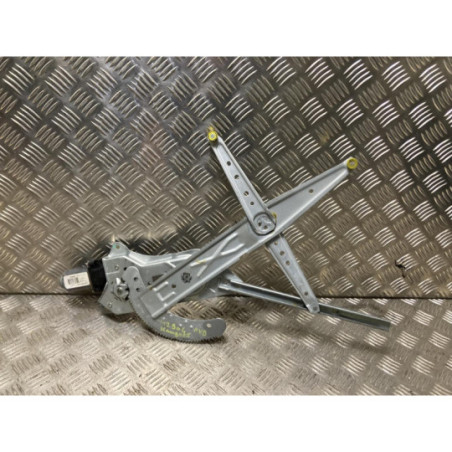 Leve vitre electrique avant droit RENAULT KANGOO 1 PHASE 2 d’occasion