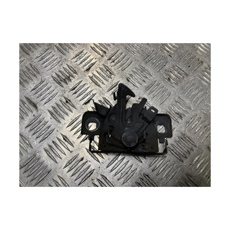 Serrure de capot RENAULT CAPTUR 1 PHASE 1 d’occasion
