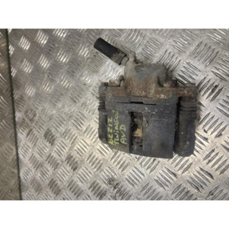 Etrier avant droit (freinage) RENAULT TWINGO 2 PHASE 2 d’occasion