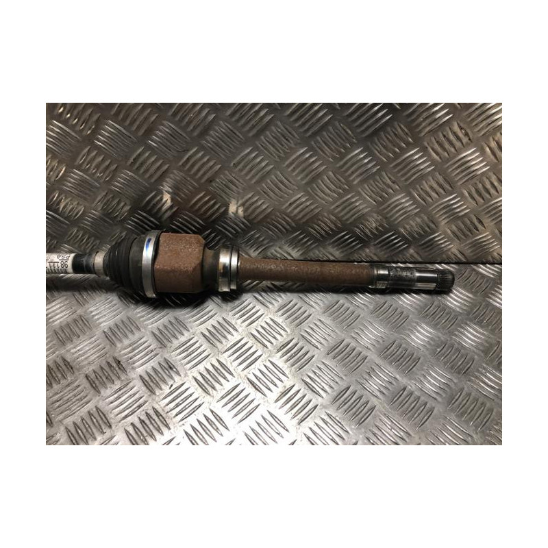 Cardan droit (transmission) PEUGEOT 5008 2 PHASE 2 d’occasion