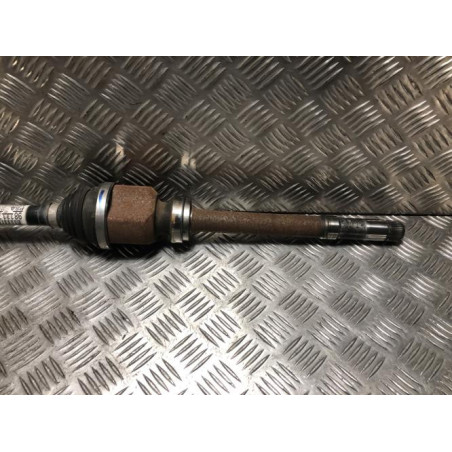 Cardan droit (transmission) PEUGEOT 5008 2 PHASE 2 d’occasion