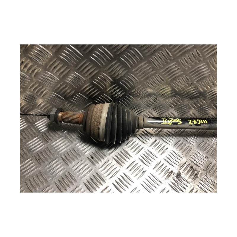 Cardan droit (transmission) PEUGEOT 5008 2 PHASE 2 d’occasion
