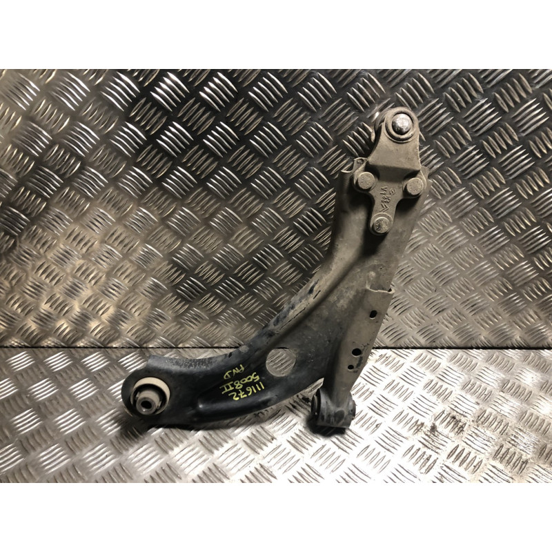 Triangle avant droit PEUGEOT 5008 2 PHASE 2 d’occasion