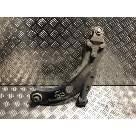 Triangle avant droit PEUGEOT 5008 2 PHASE 2 d’occasion