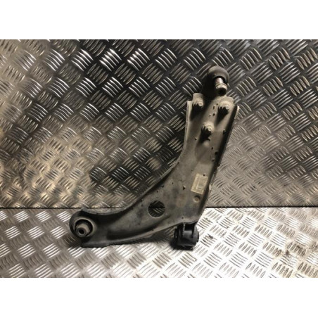 Triangle avant gauche PEUGEOT 5008 2 PHASE 2 d’occasion