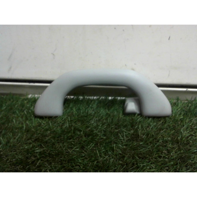 Poignee de maintien arriere droit VOLKSWAGEN POLO V (6R/6C) PHASE 1 d’occasion