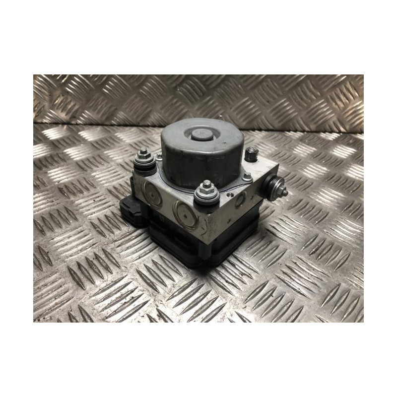Bloc ABS (freins anti-blocage) RENAULT CAPTUR 1 PHASE 1 d’occasion