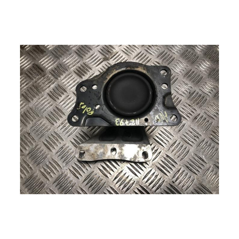 Support moteur droit VOLKSWAGEN POLO 5 PHASE 1 d’occasion