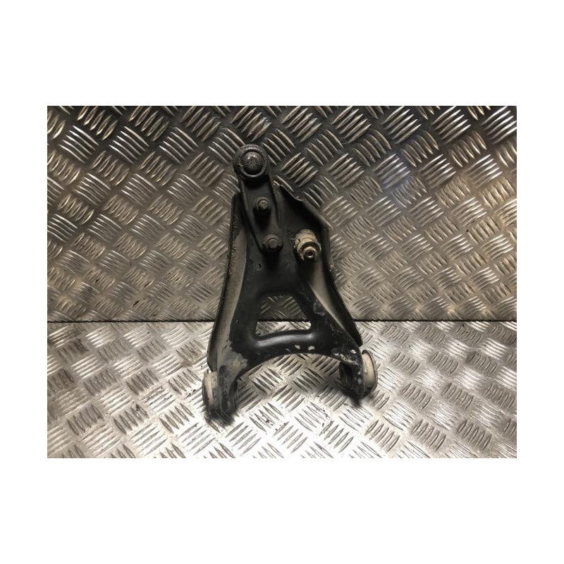 Triangle inferieur avant gauche RENAULT KANGOO 1 PHASE 2 d’occasion
